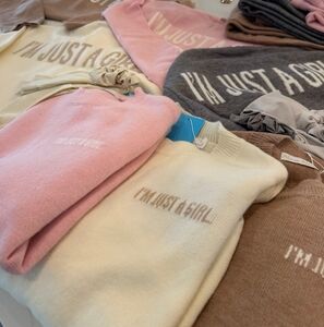 Mina Monroe “I’m Just a Girl” Plush Lush Sweater – Blush Brown – Size Medium – M